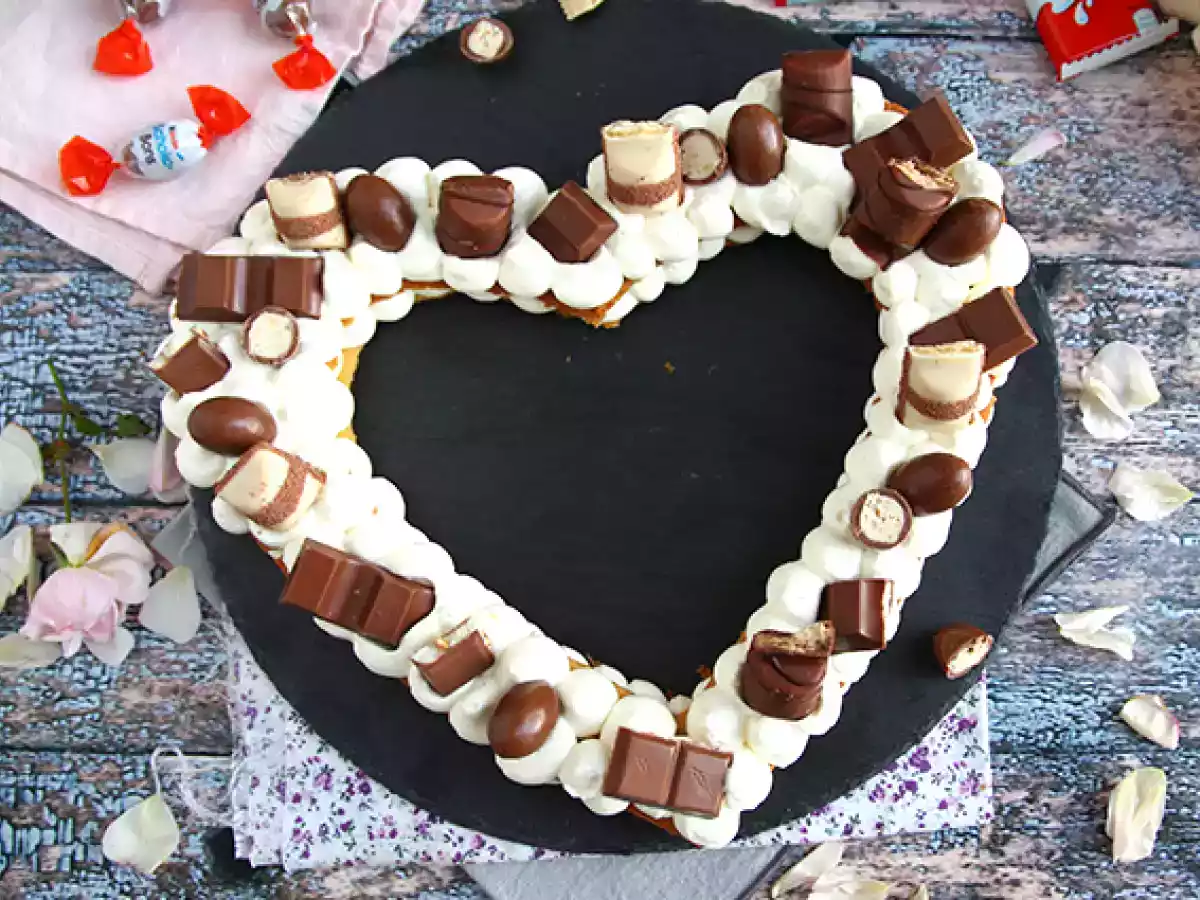 Hjärttårta med Kinder - Hjärttårta för Alla hjärtans dag