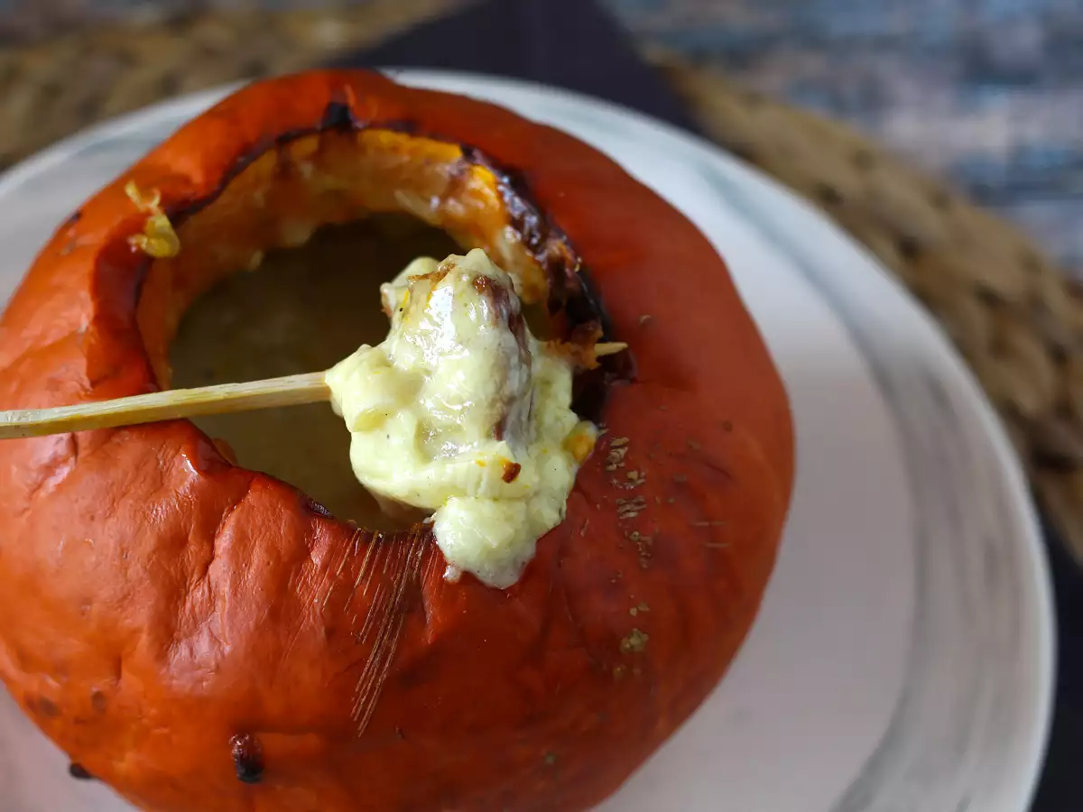 Höstfondue med Reblochon i hokkaidopumpa - foto 2