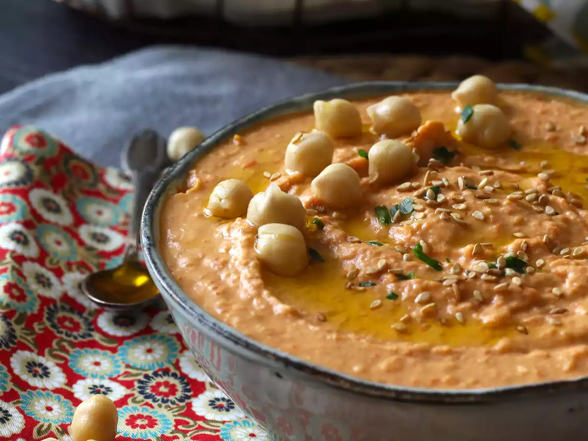 Hummus med röd paprika - foto 3