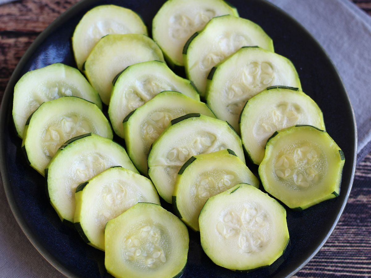 Hur ångkokar jag zucchini? - foto 2