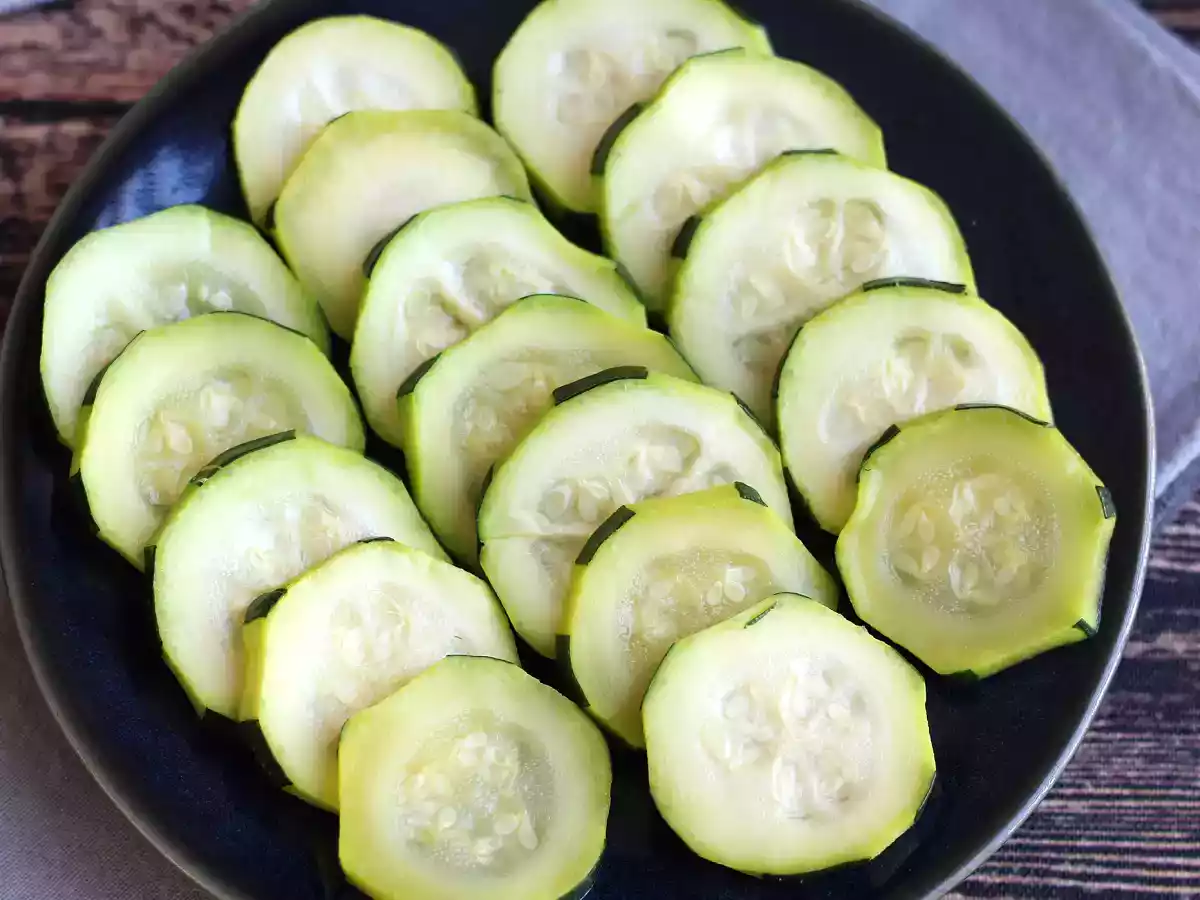 Hur ångkokar jag zucchini? - foto 2