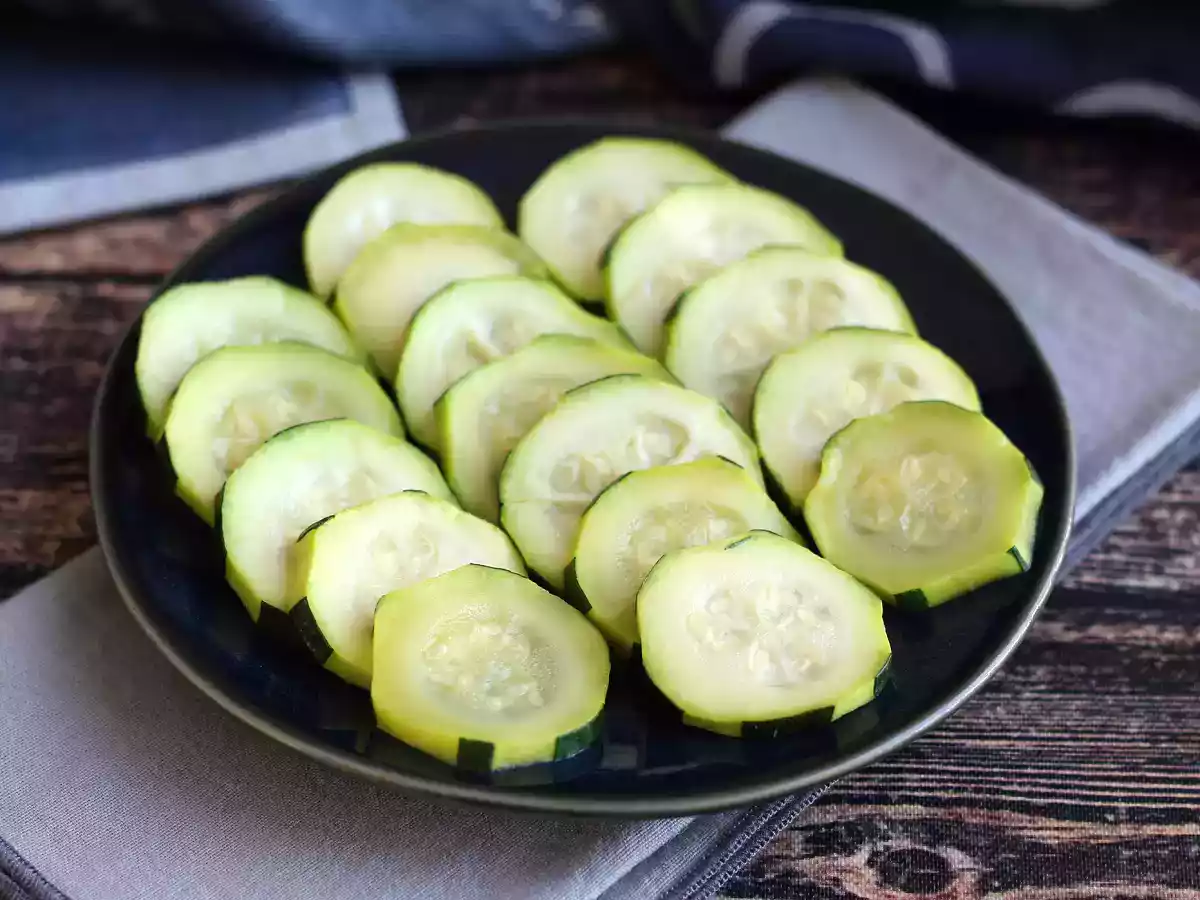 Hur ångkokar jag zucchini? - foto 4