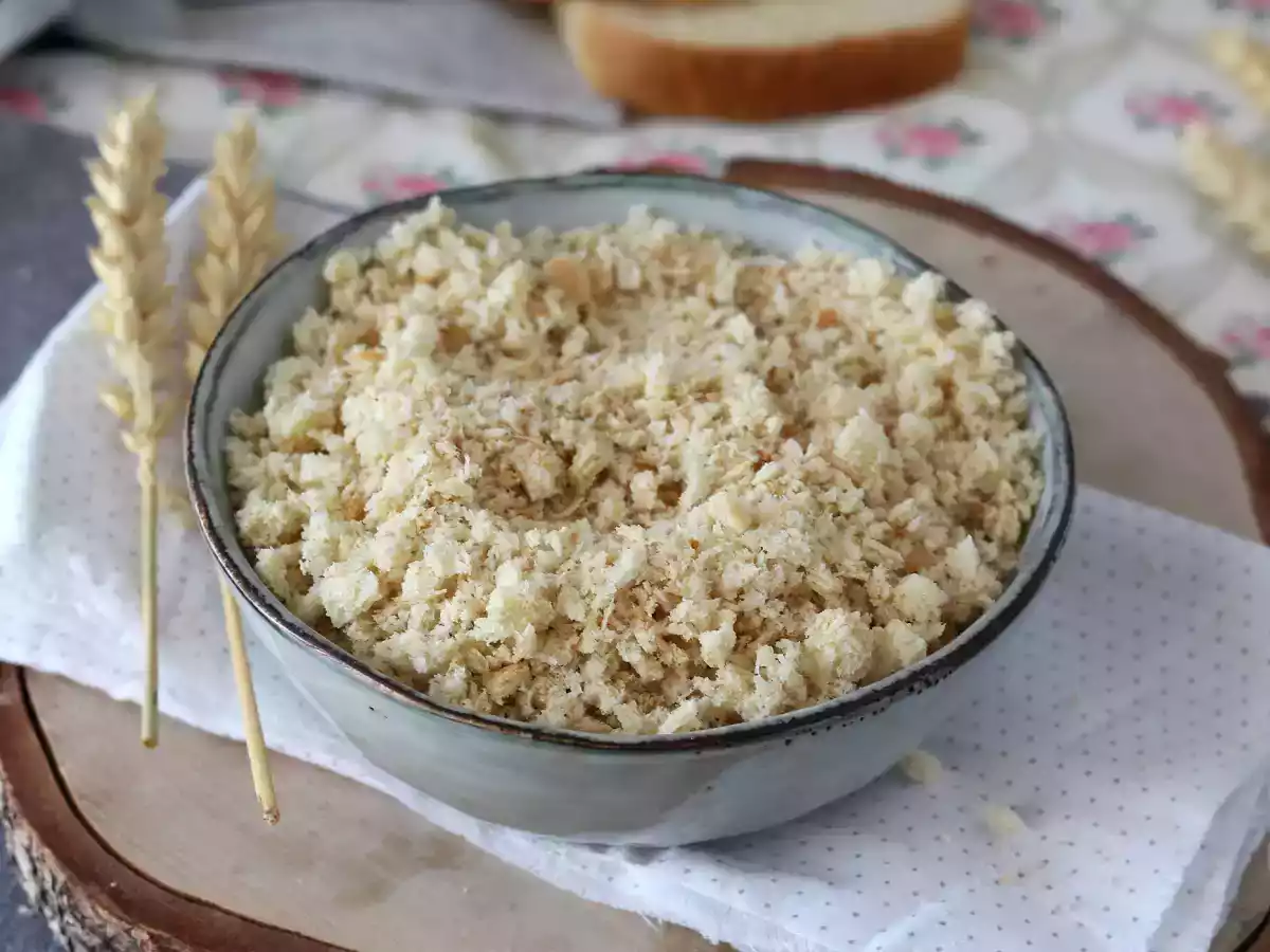 Hur gör jag hemlagad japansk panko ströbröd? Enkelt och ekonomiskt recept
