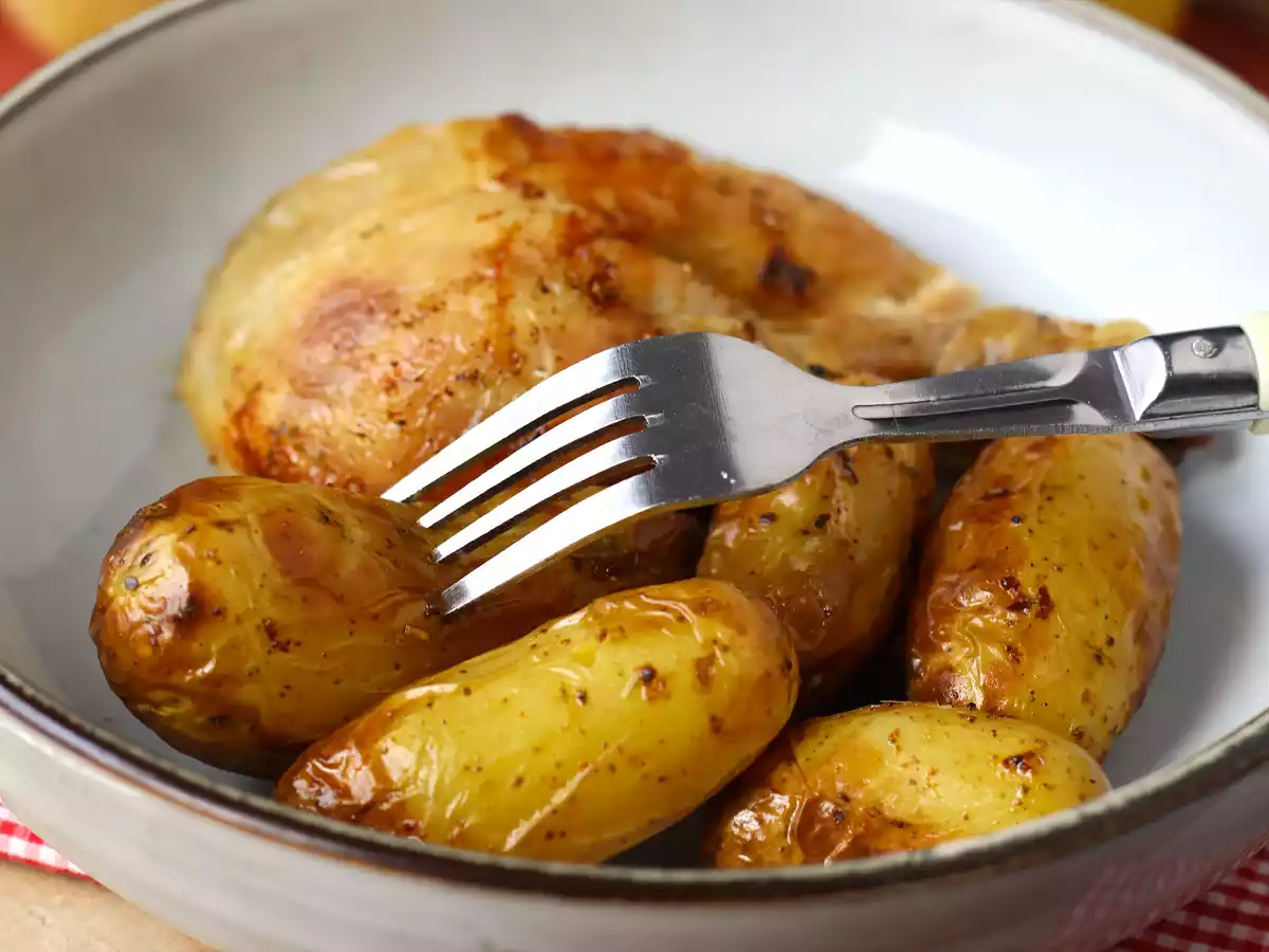 Hur gör man en grillad kyckling i Air Fryer? - foto 2