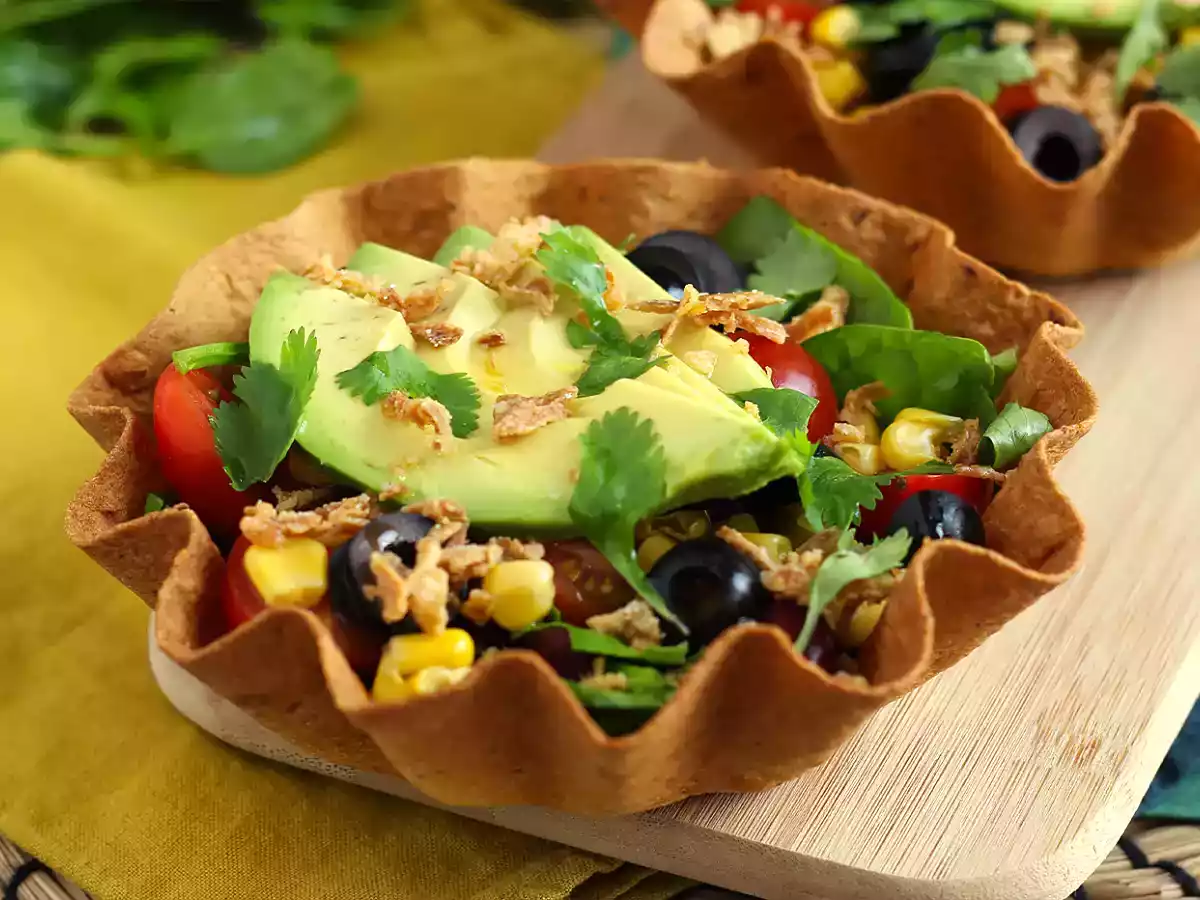 Hur gör man tortillaskålar? Den enkla salladen utan diskning! - foto 5