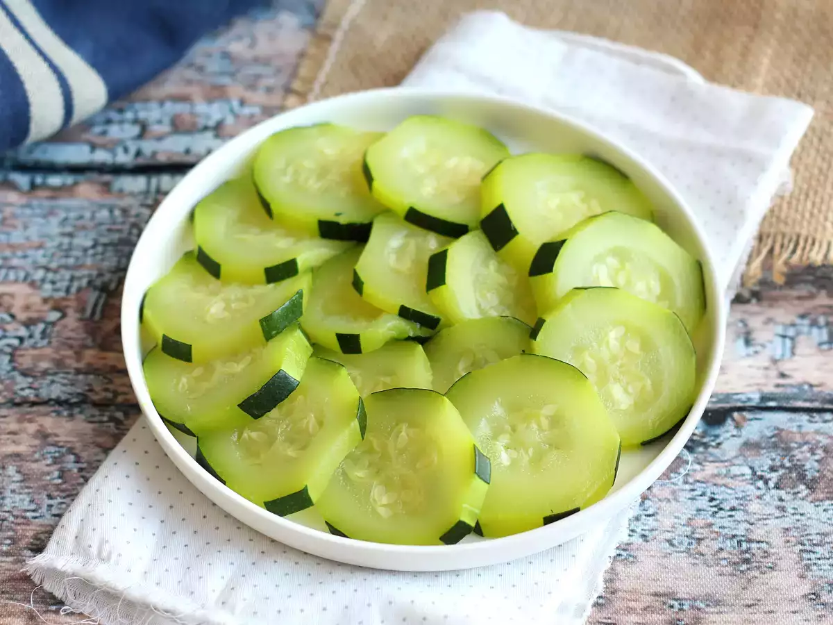 Hur kokar man zucchini i vatten? - foto 2