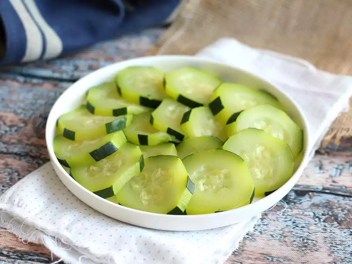 Hur kokar man zucchini i vatten? - foto 4