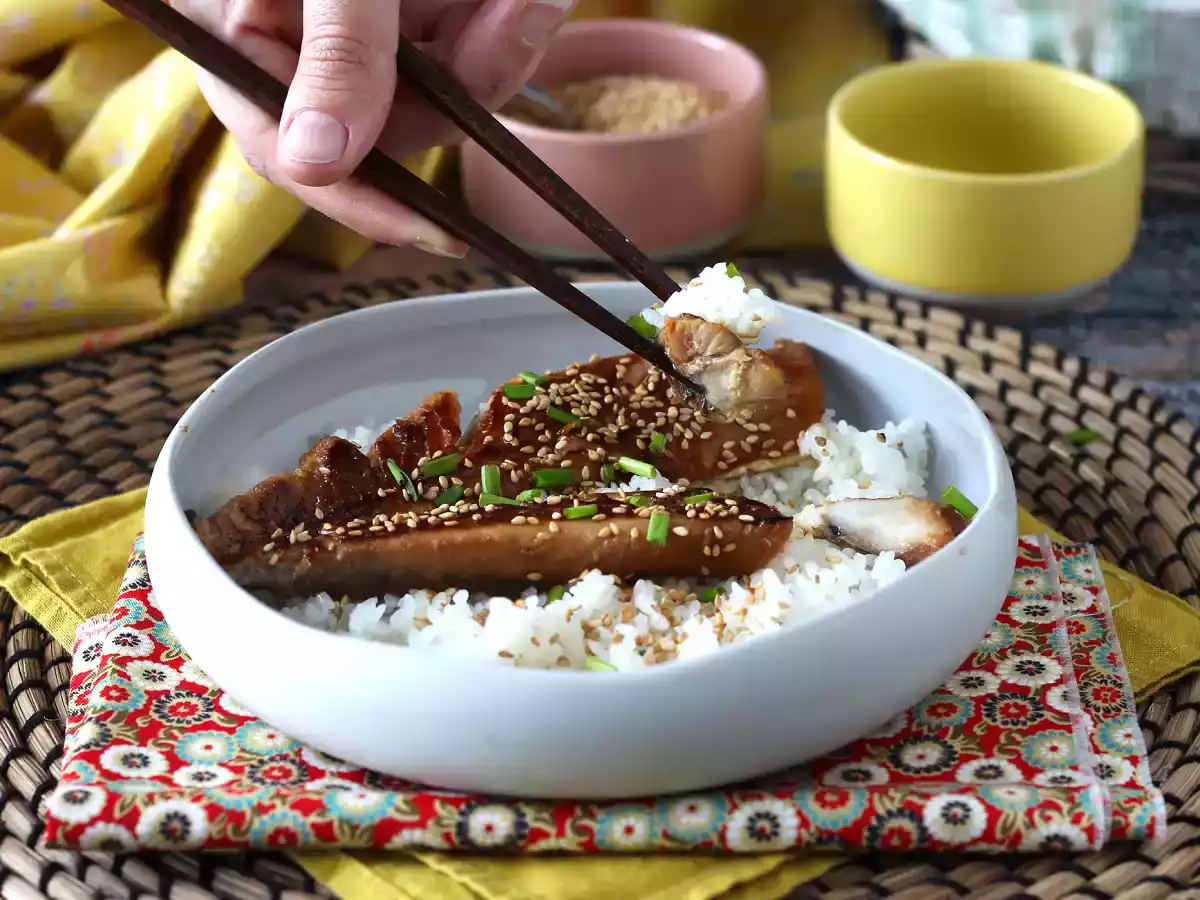Hur lagar du makrill? Prova detta recept glaserat med sojasås och honung! - foto 4