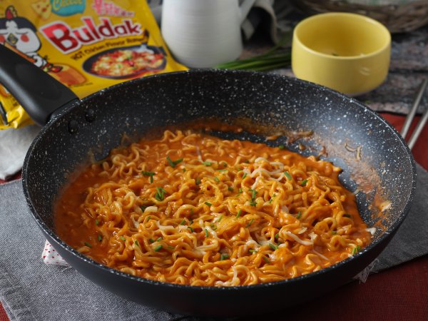 Hur man lagar Buldak med ostsmak? Snabbt och enkelt recept! - foto 5