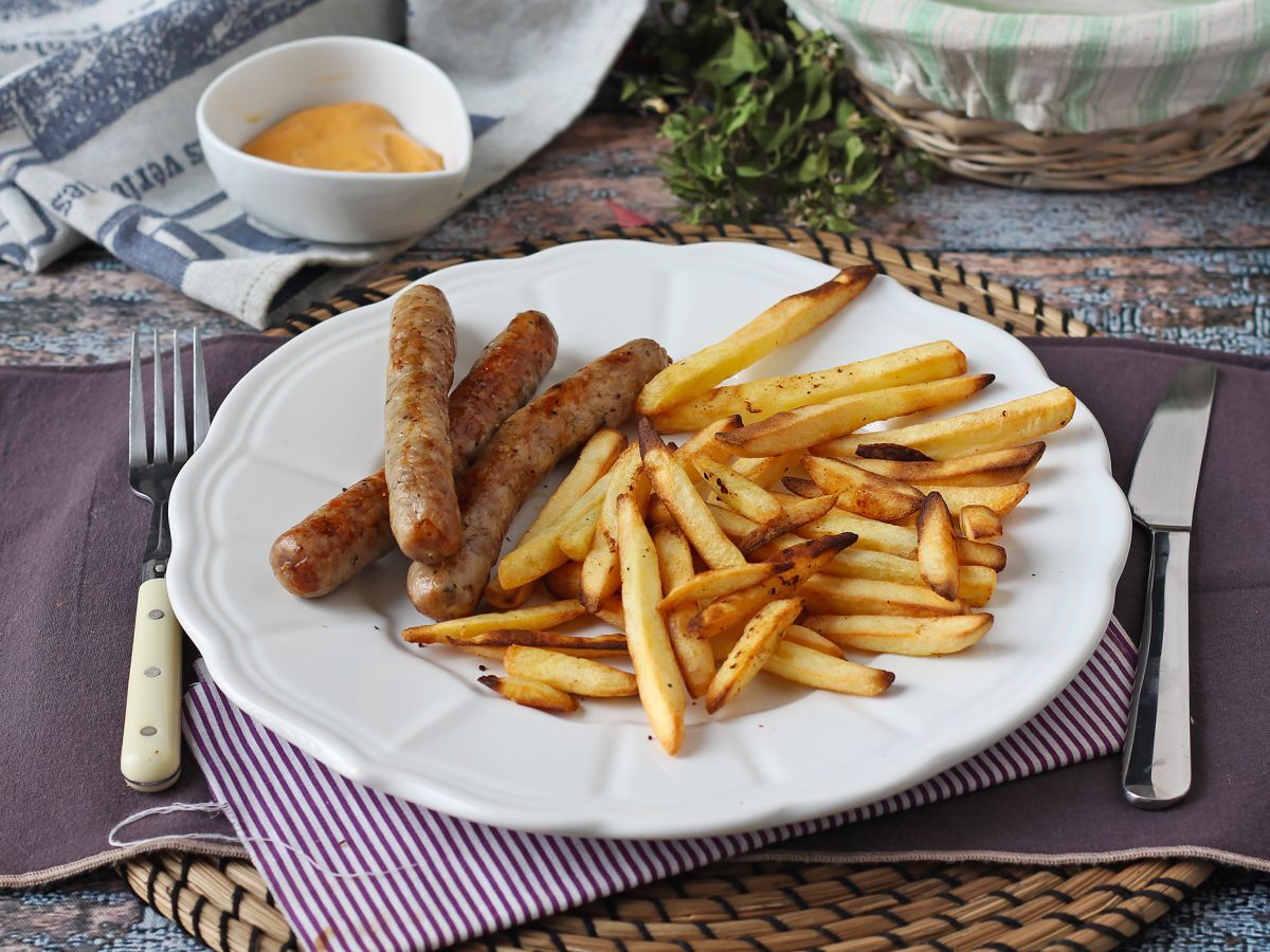 Hur tillagar jag korv i Air Fryer? - foto 5