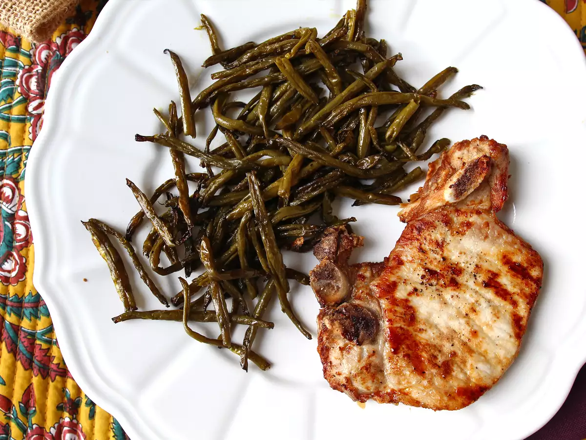 Hur tillagar man en fläskkotlett i Airfryer? - foto 7