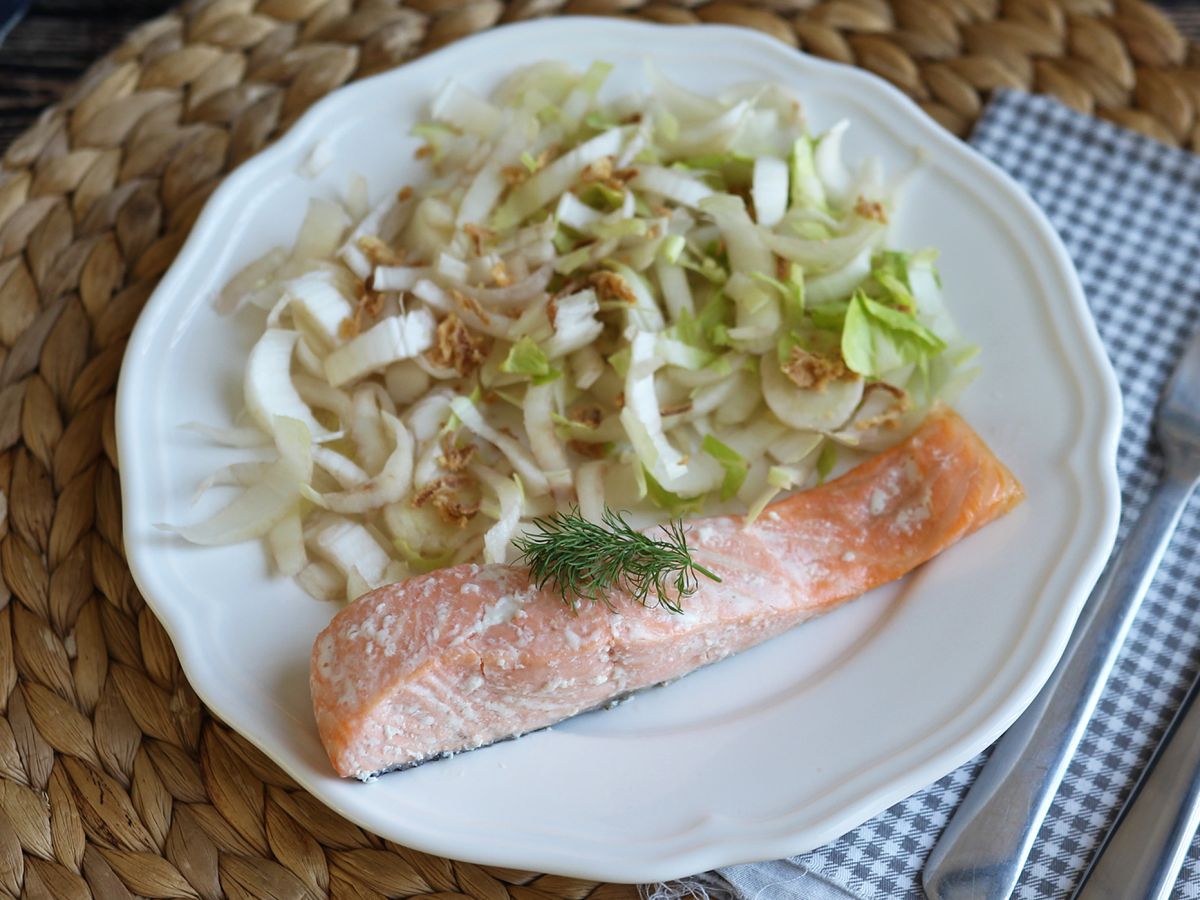 Hur tillagar man en laxbiff i stekpanna? - foto 2