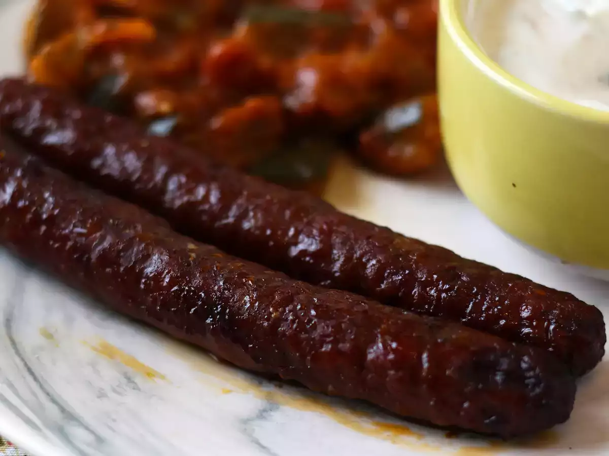 Hur tillagar man merguez-korvar i en airfryer? - foto 2