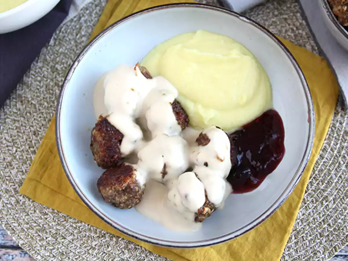 Ikea köttbullar med vit sås - foto 3