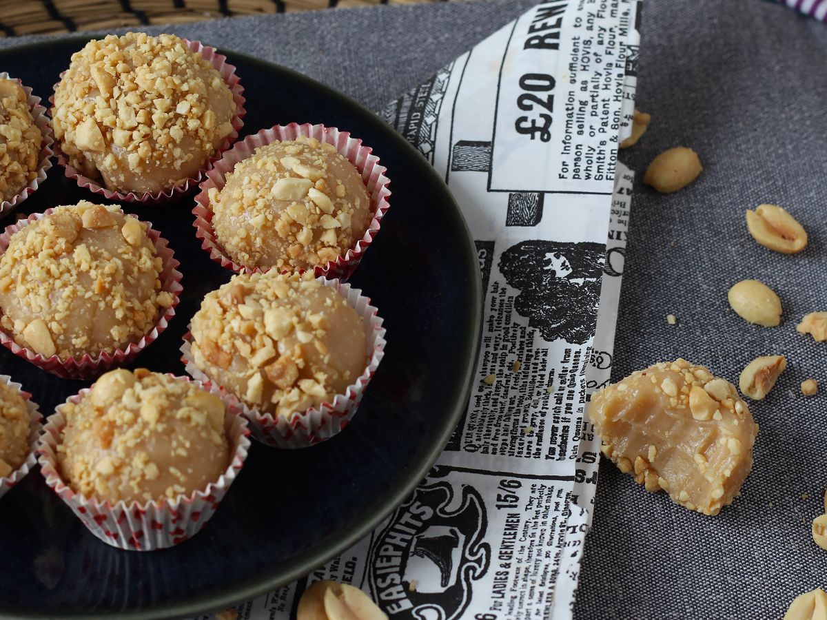 Jordnötsbrigadeiro, en läcker brasiliansk sötsak - foto 4