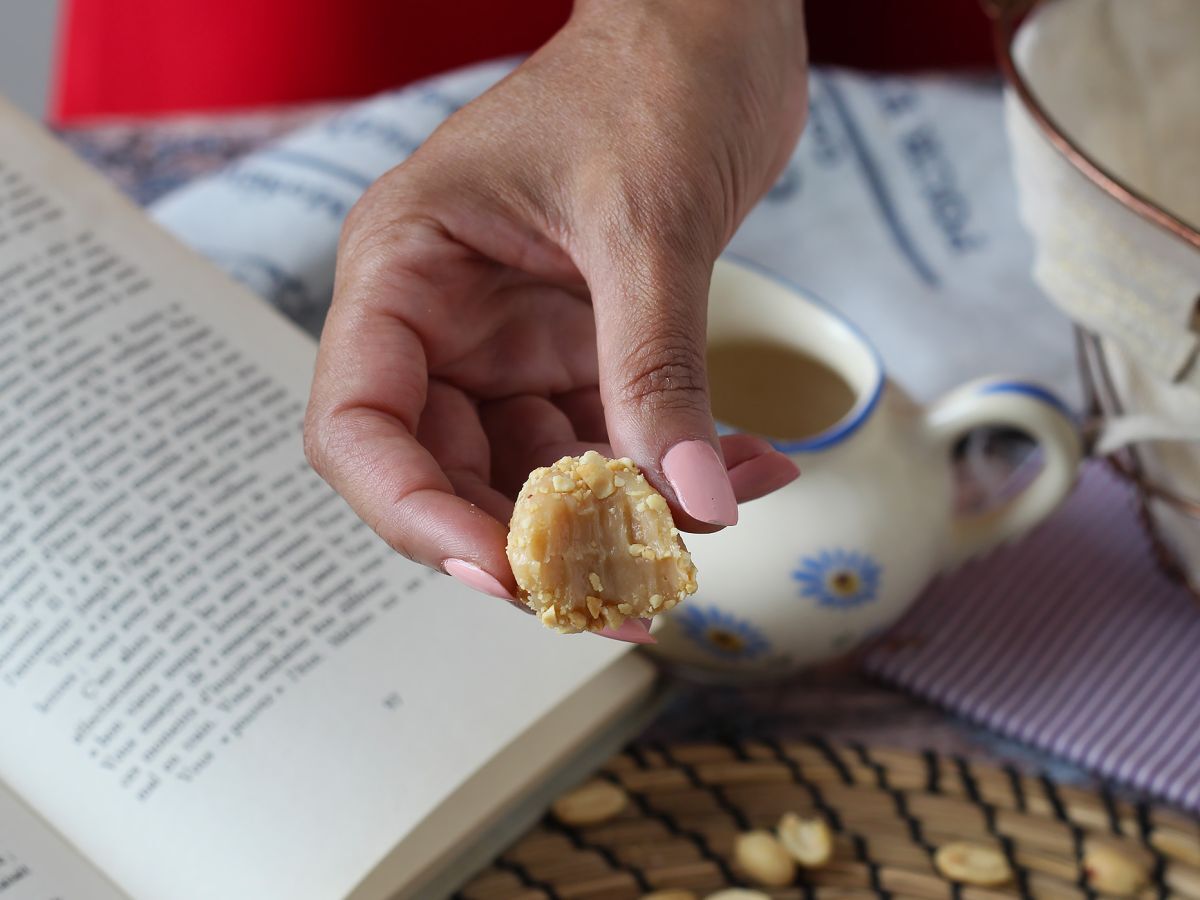 Jordnötsbrigadeiro, en läcker brasiliansk sötsak - foto 7