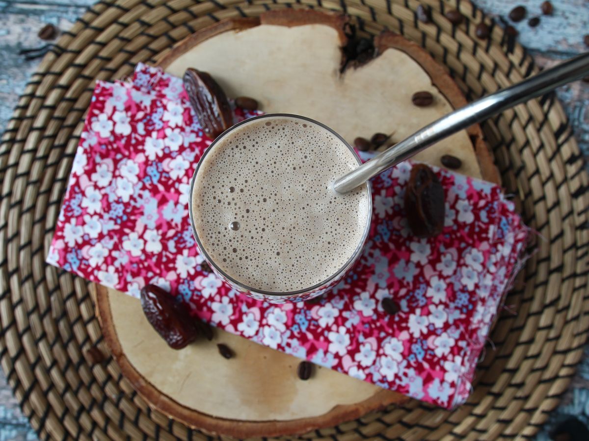 Kaffe och dadelsmoothie för att väcka dig! - foto 5