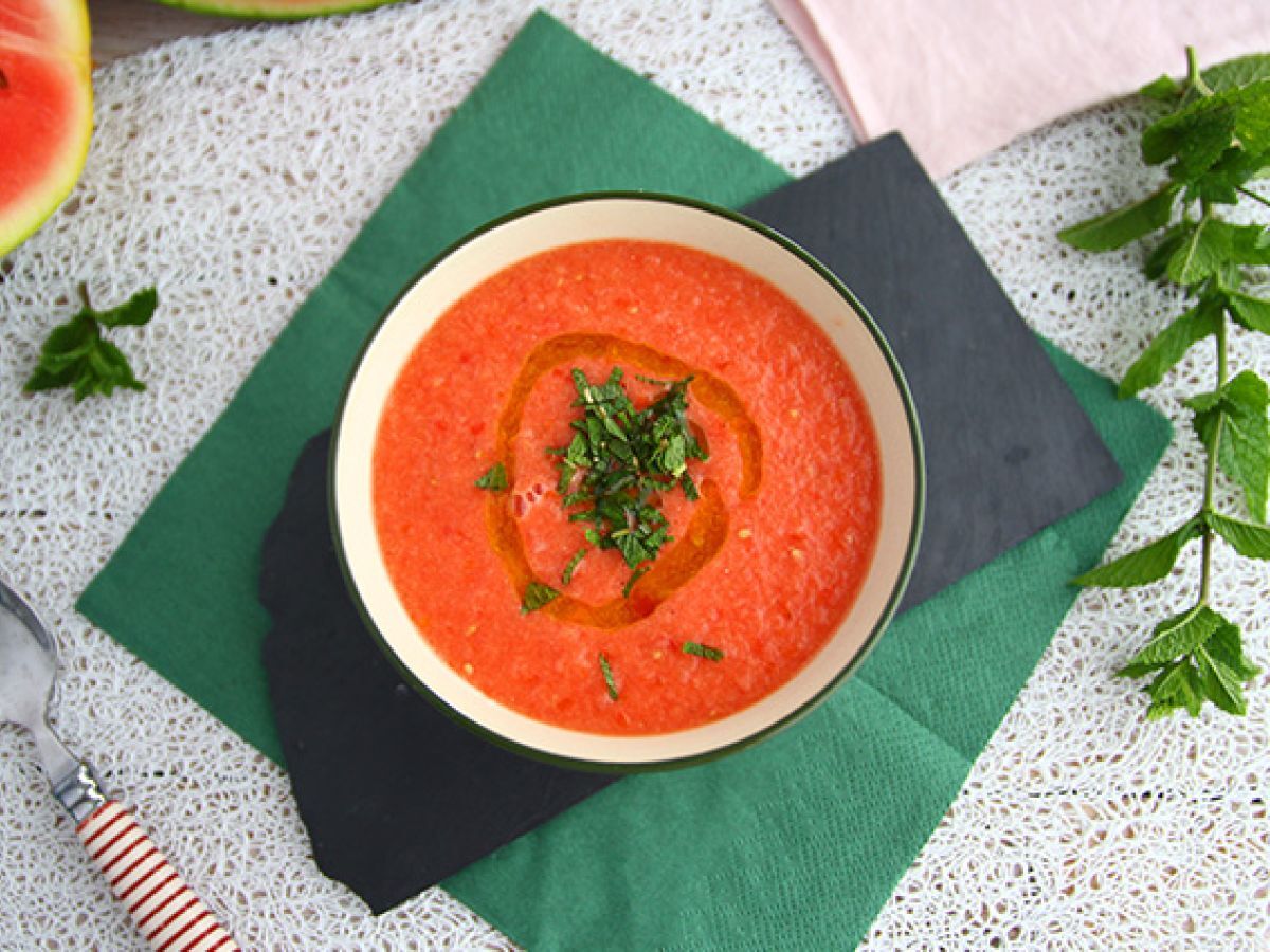 Kall vattenmelon- och tomatsoppa - foto 4