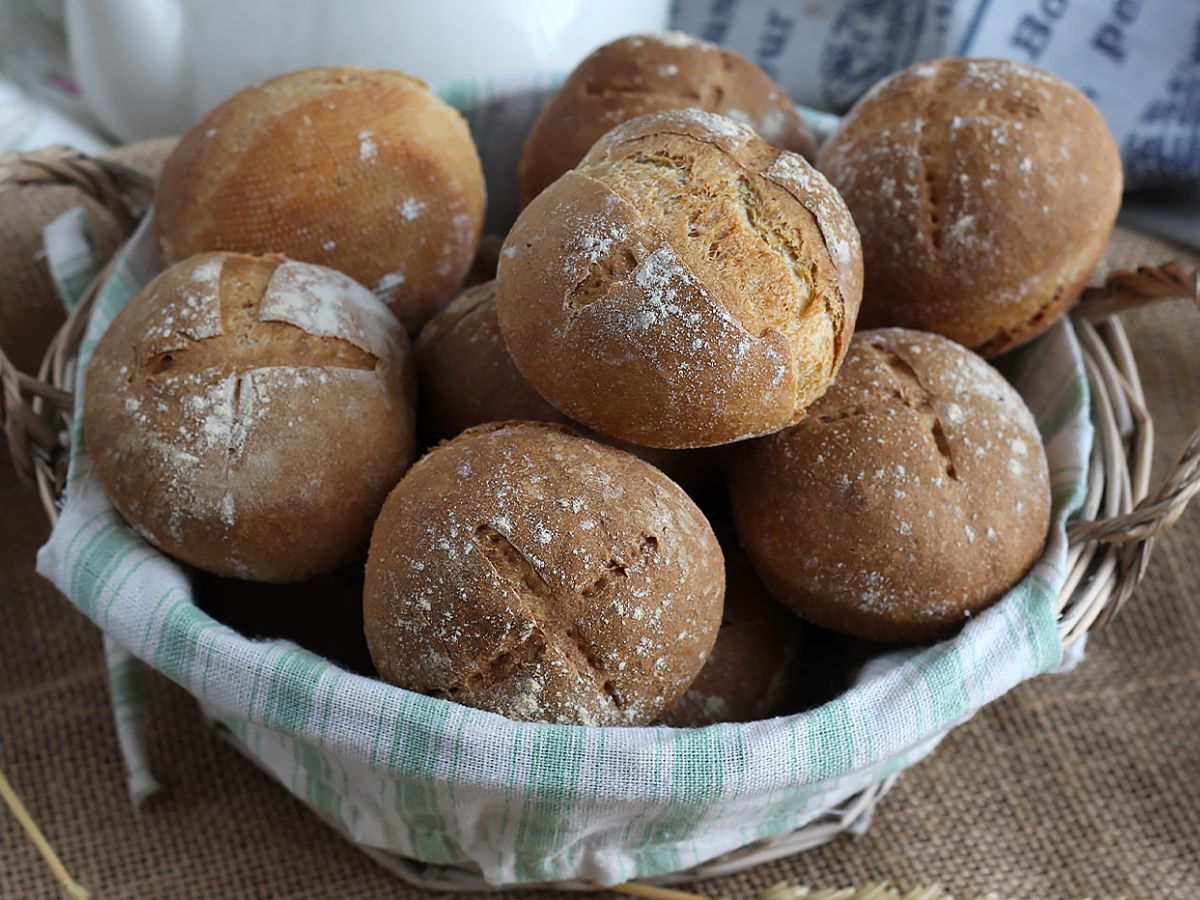 Knäckfria semlor - Resultat spröda och fluffiga! - foto 4