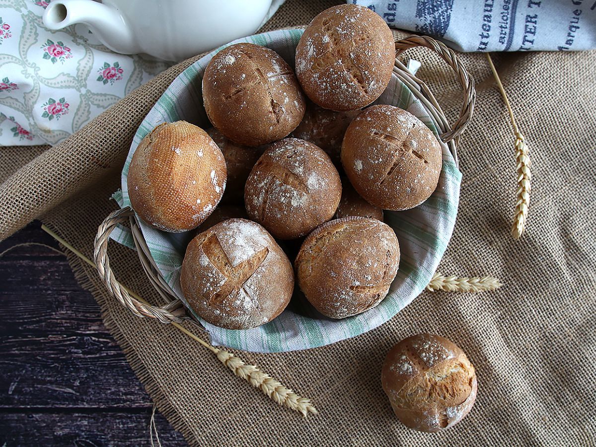 Knäckfria semlor - Resultat spröda och fluffiga! - foto 5