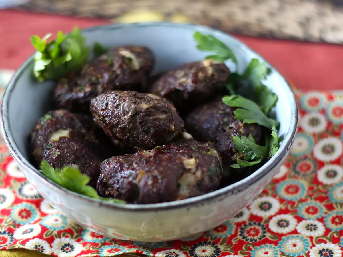 Köfte - turkiska köttbullar - foto 2