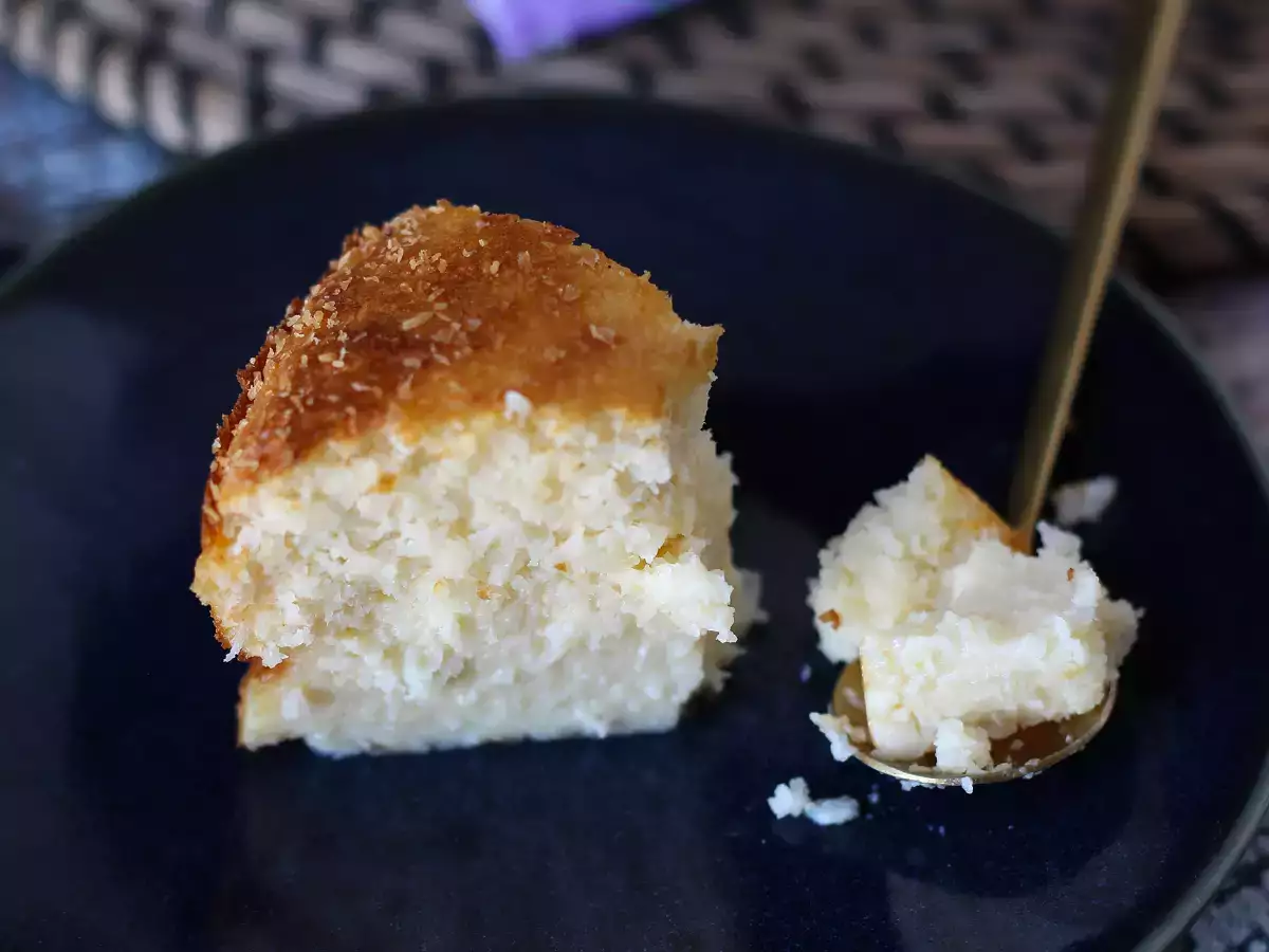 Kokos- och kondenserad mjölk-flan, enkel och smältande - foto 7
