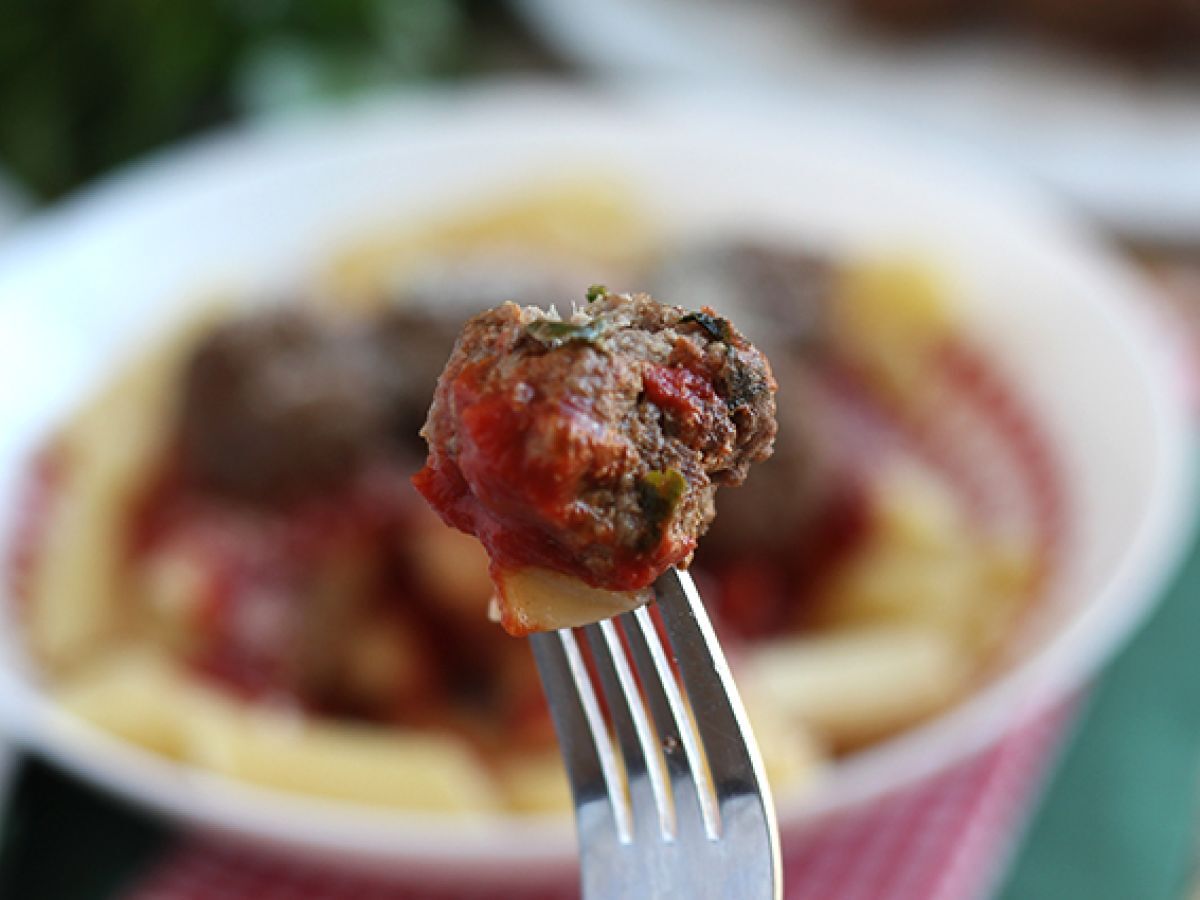 Köttbullar av nötkött och parmesan - foto 4