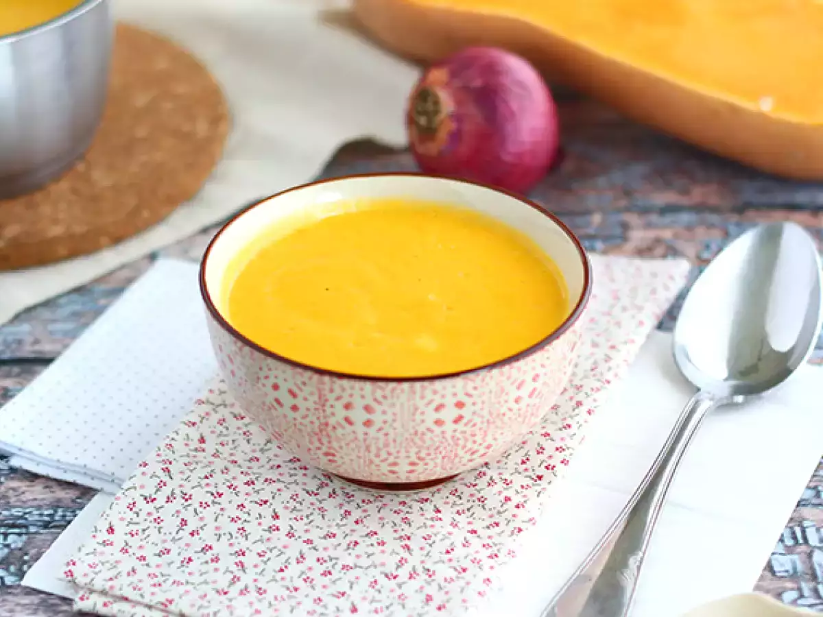 Krämig butternutpumpasoppa – enkelt recept som alltid lyckas
