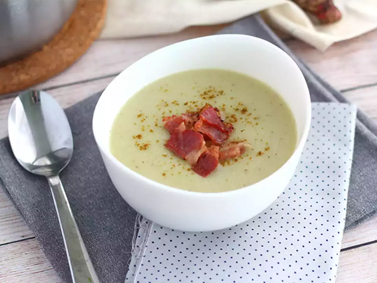 Krämig jordärtskockssoppa med potatis och bacon - foto 4