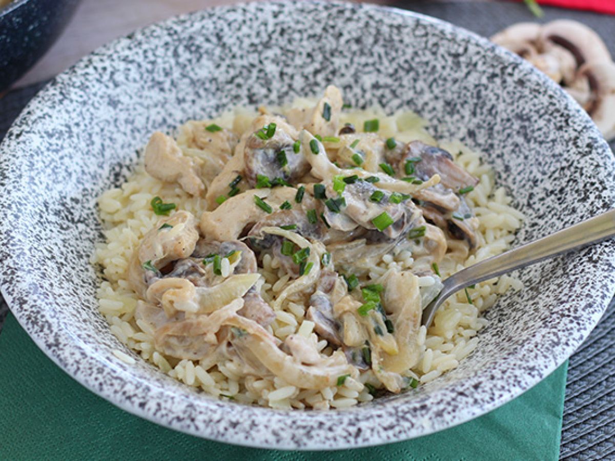 Krämig kyckling med champinjoner - foto 4