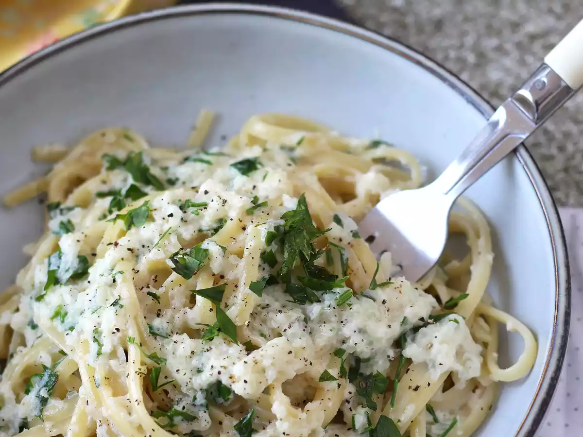 Krämig lökpasta: en välsmakande och superbillig rätt! - foto 4