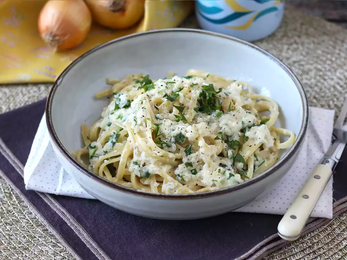Krämig lökpasta: en välsmakande och superbillig rätt! - foto 5