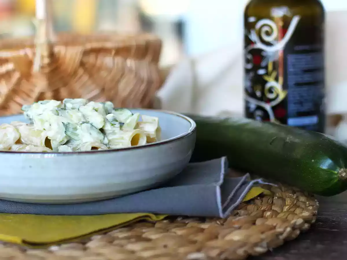 Krämig pasta med zucchini - ett välsmakande och snabbt recept - foto 3