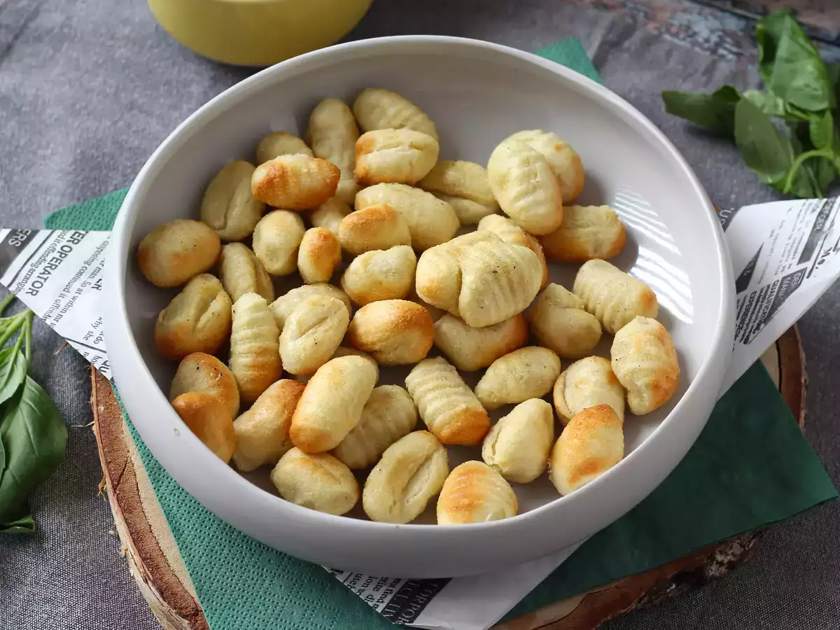 Krispiga på utsidan och mjuka inuti – gnocchi i airfryer på 10 minuter - foto 5
