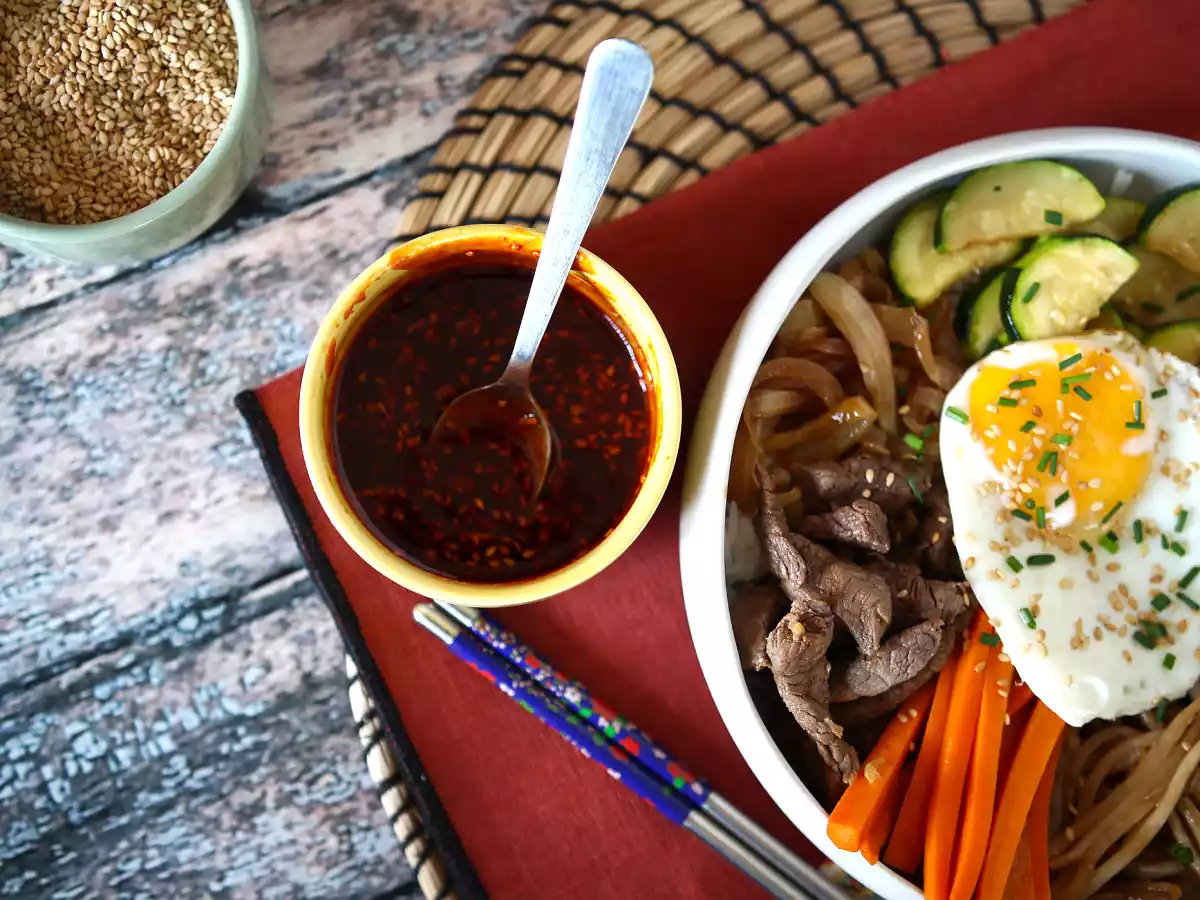 Kryddig koreansk gochujangsås till Bibimbap