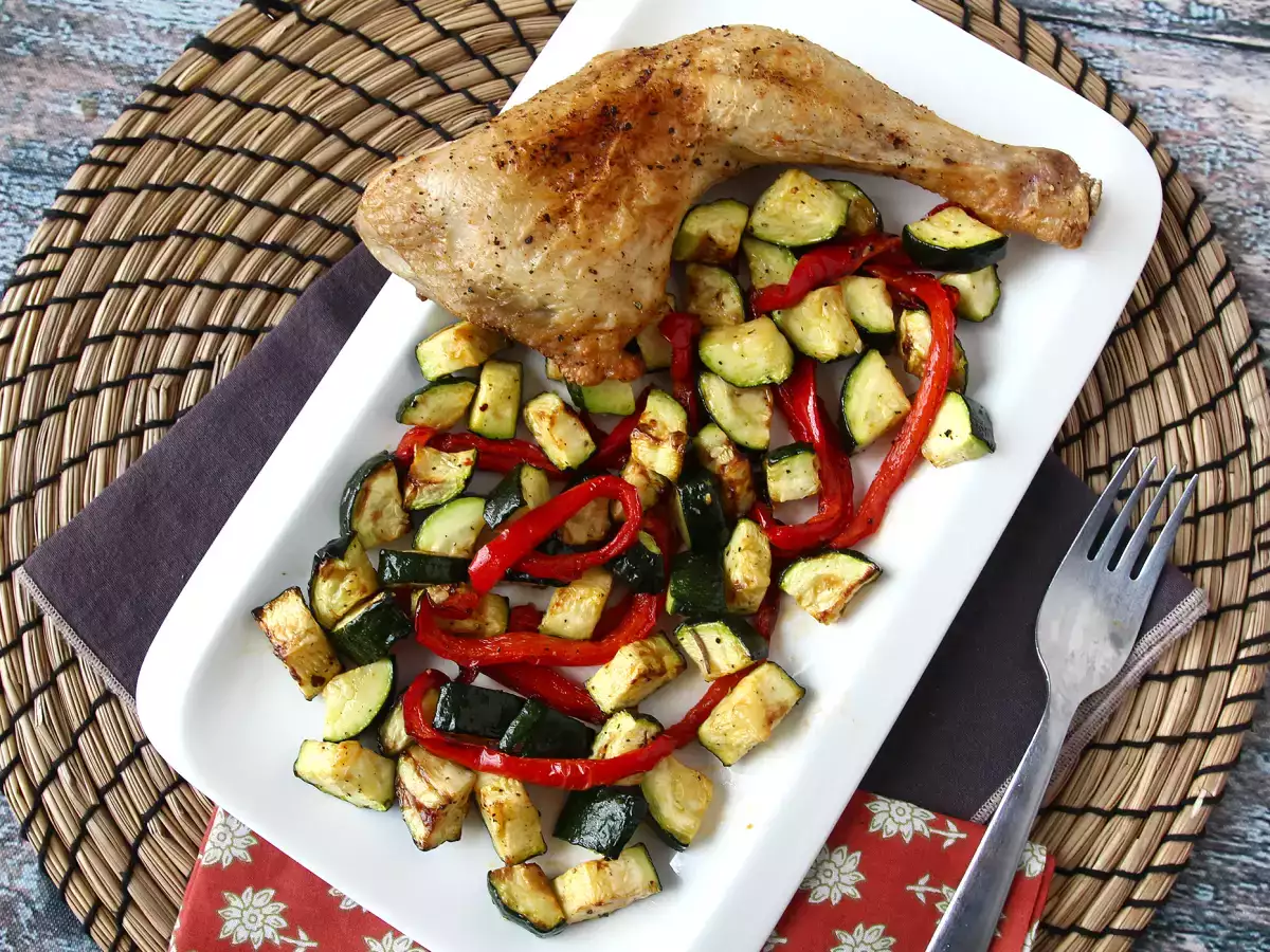 Kyckling med paprika och zucchini i airfryer på 20 minuter - foto 4