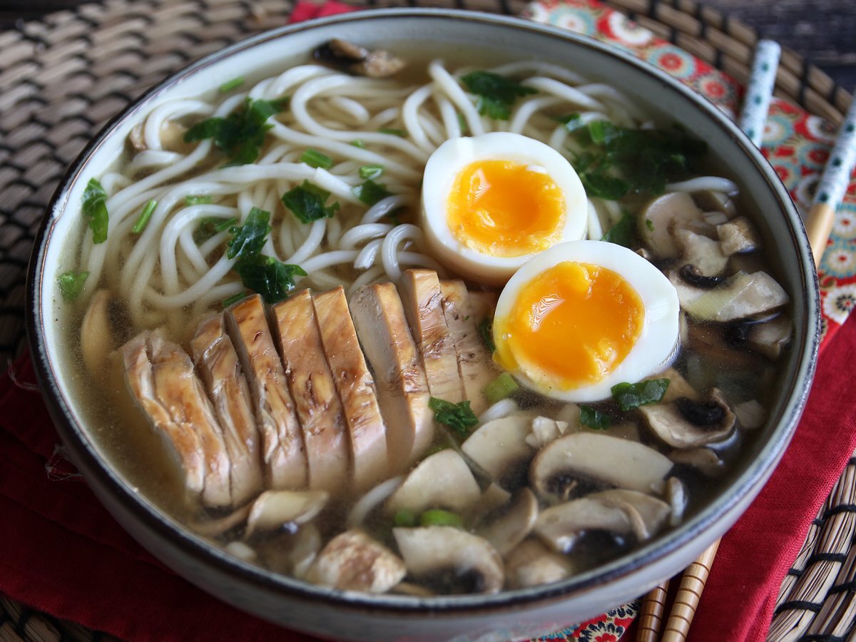 Kycklingramen: den enkla versionen av denna ikoniska asiatiska maträtt! - foto 2