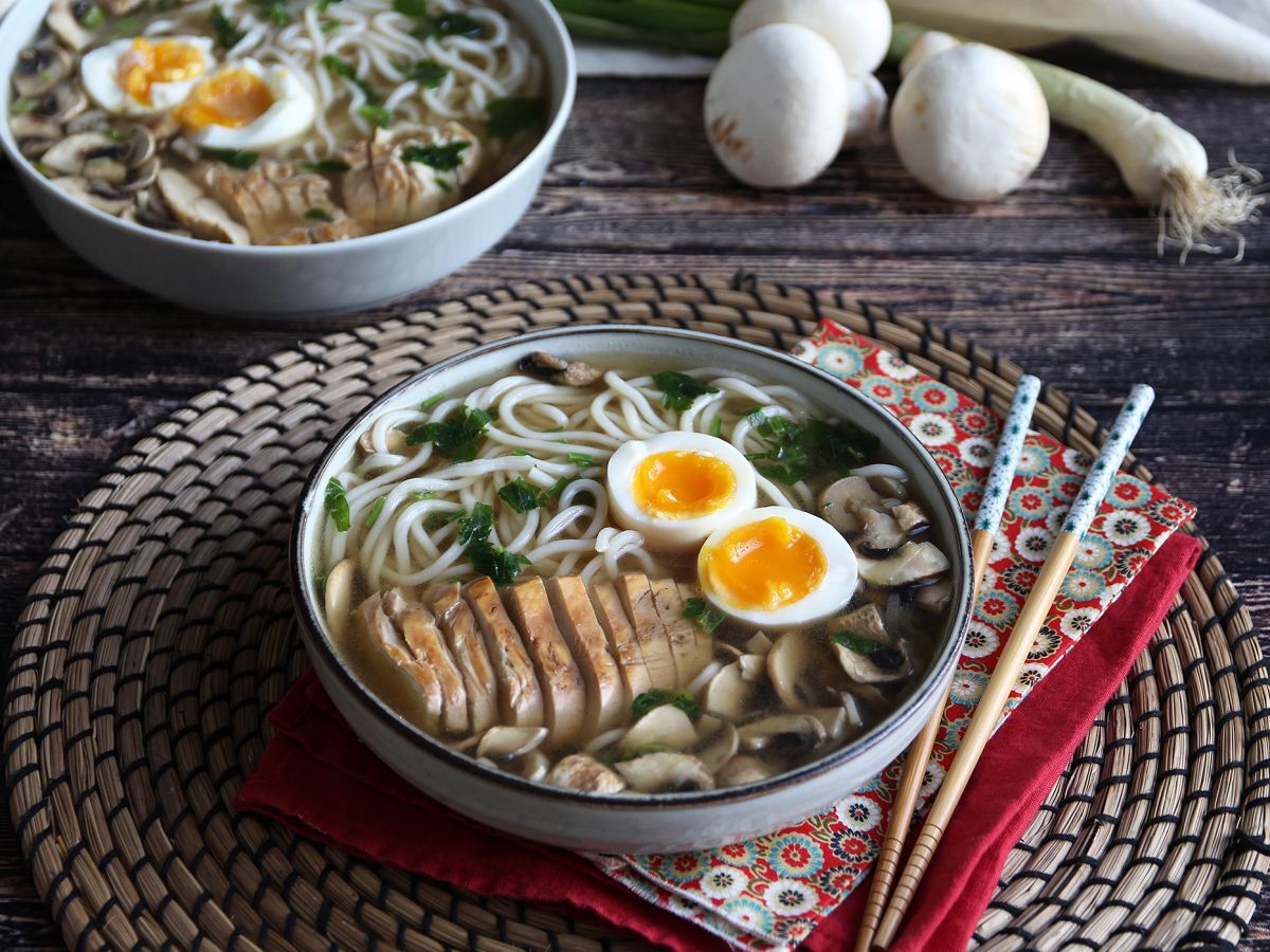 Kycklingramen: den enkla versionen av denna ikoniska asiatiska maträtt! - foto 4