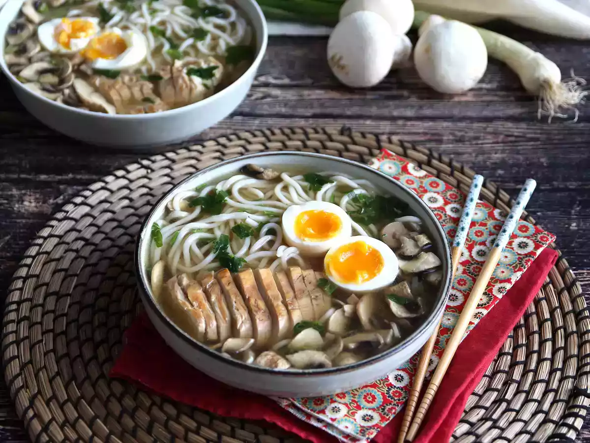 Kycklingramen: den enkla versionen av denna ikoniska asiatiska maträtt! - foto 4