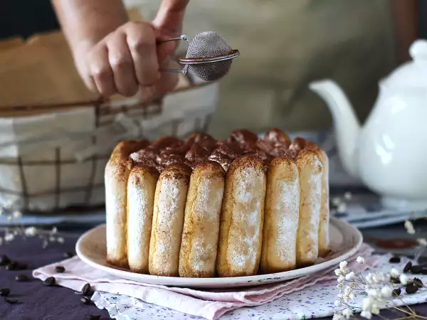 Recept Läcker charlotte i tiramisustil utan ägg