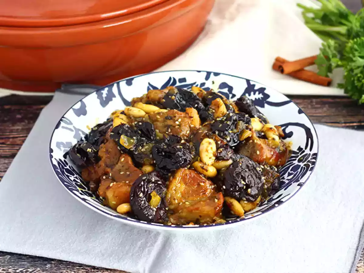 Lammtajine med katrinplommon (steg och video)