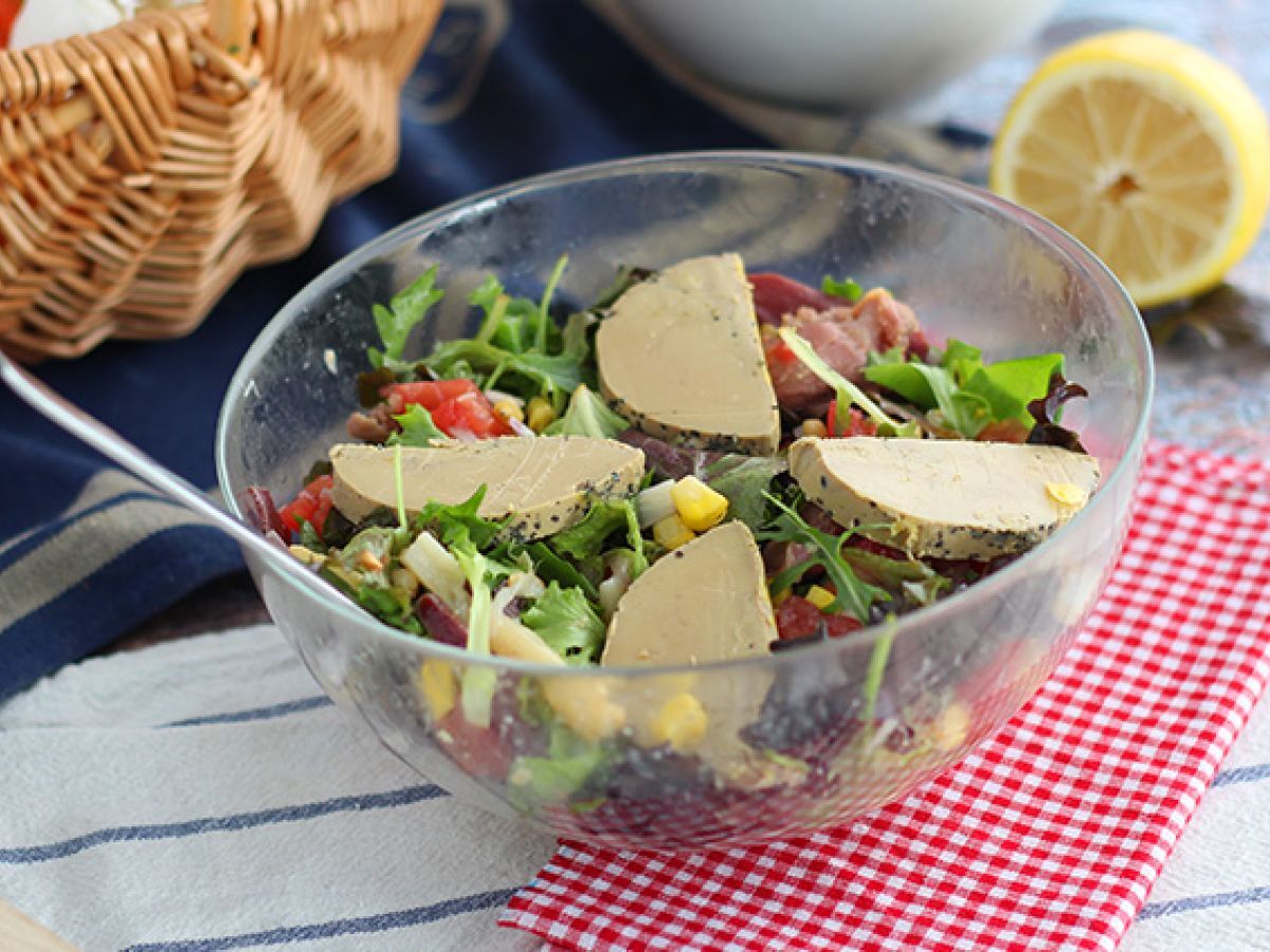 Landaise-sallad med foie gras (Périgord-sallad) - foto 4