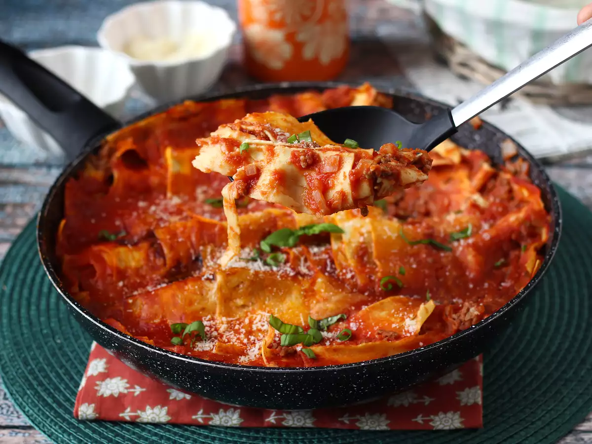 Lasagne med bolognesesås i stekpanna - foto 3