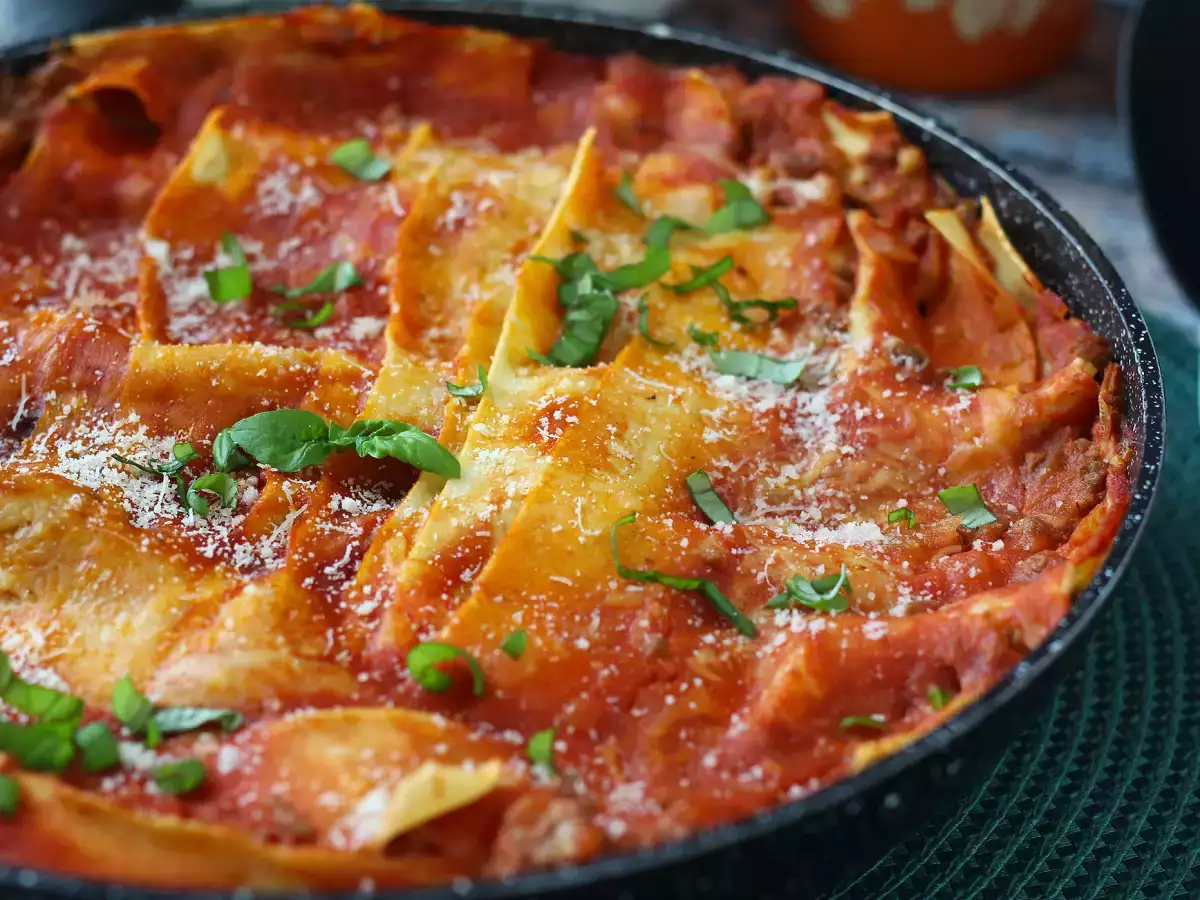 Lasagne med bolognesesås i stekpanna - foto 7