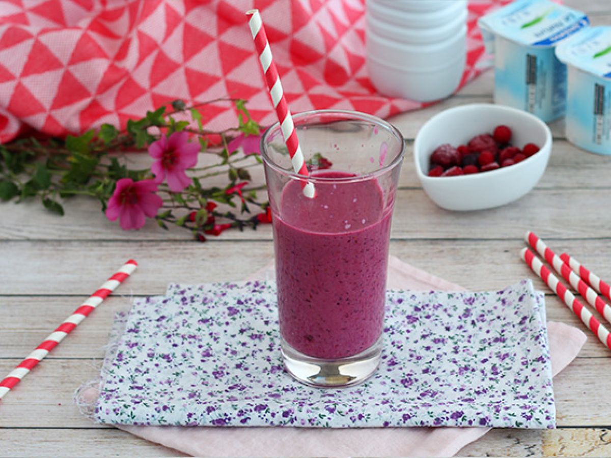 Lassi med röda frukter - foto 3