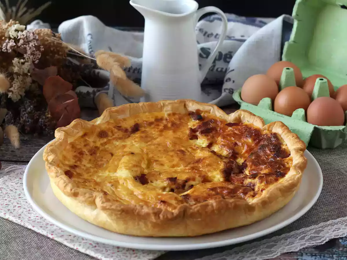 Lätt hemlagad quiche lorraine, den enkla receptet