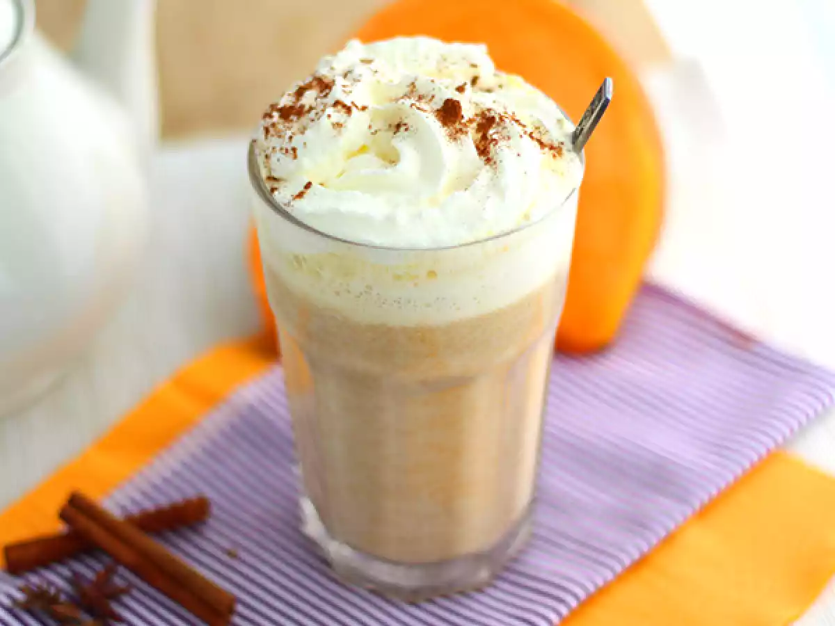 Latte med pumpakrydda