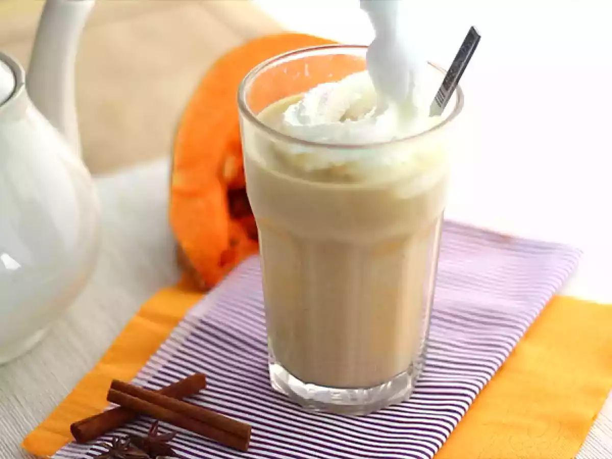 Latte med pumpakrydda - foto 4