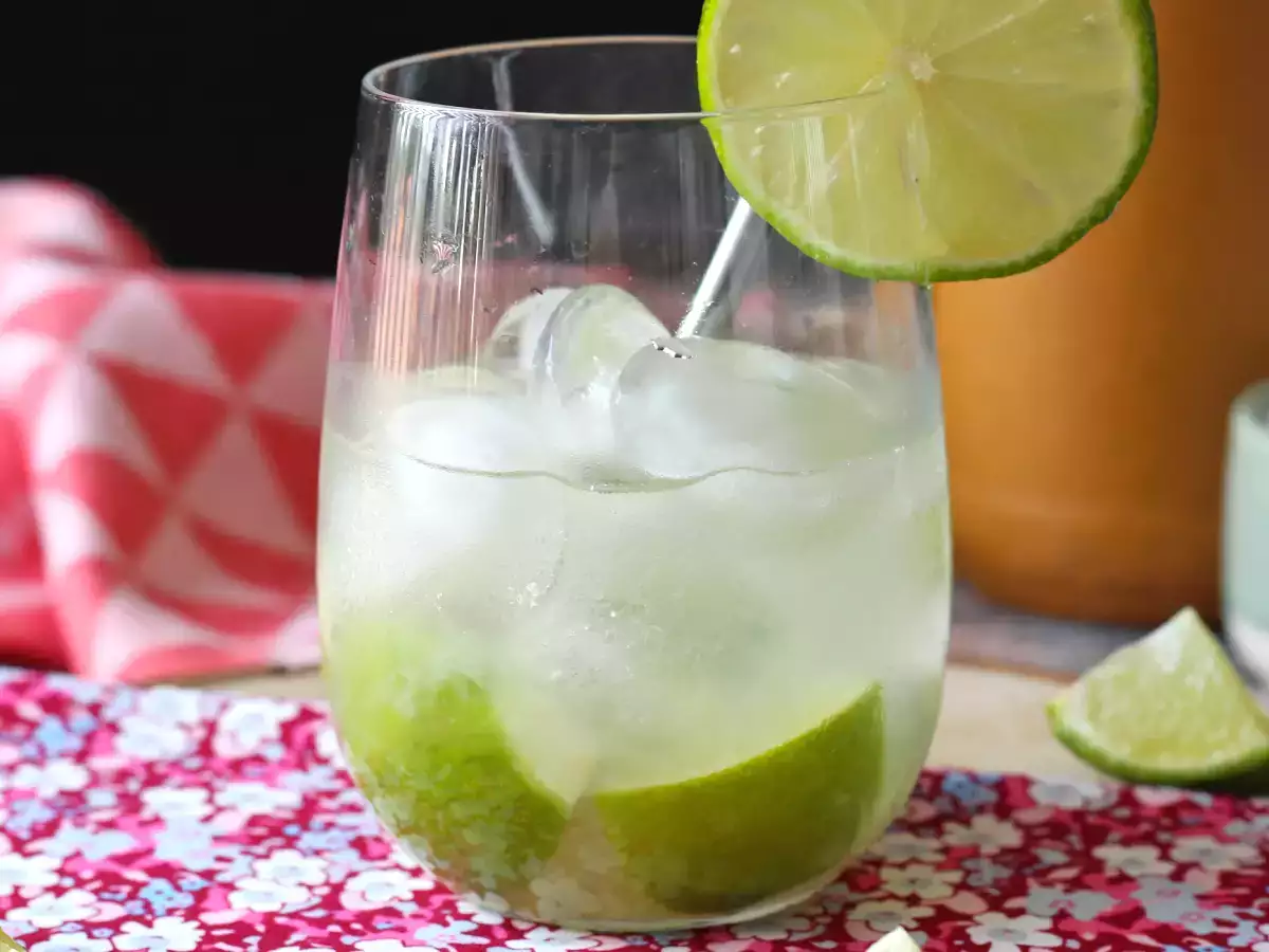 Lemon Caipirinha: den brasilianska drinken som är lätt att göra utan en cocktailshaker - foto 5