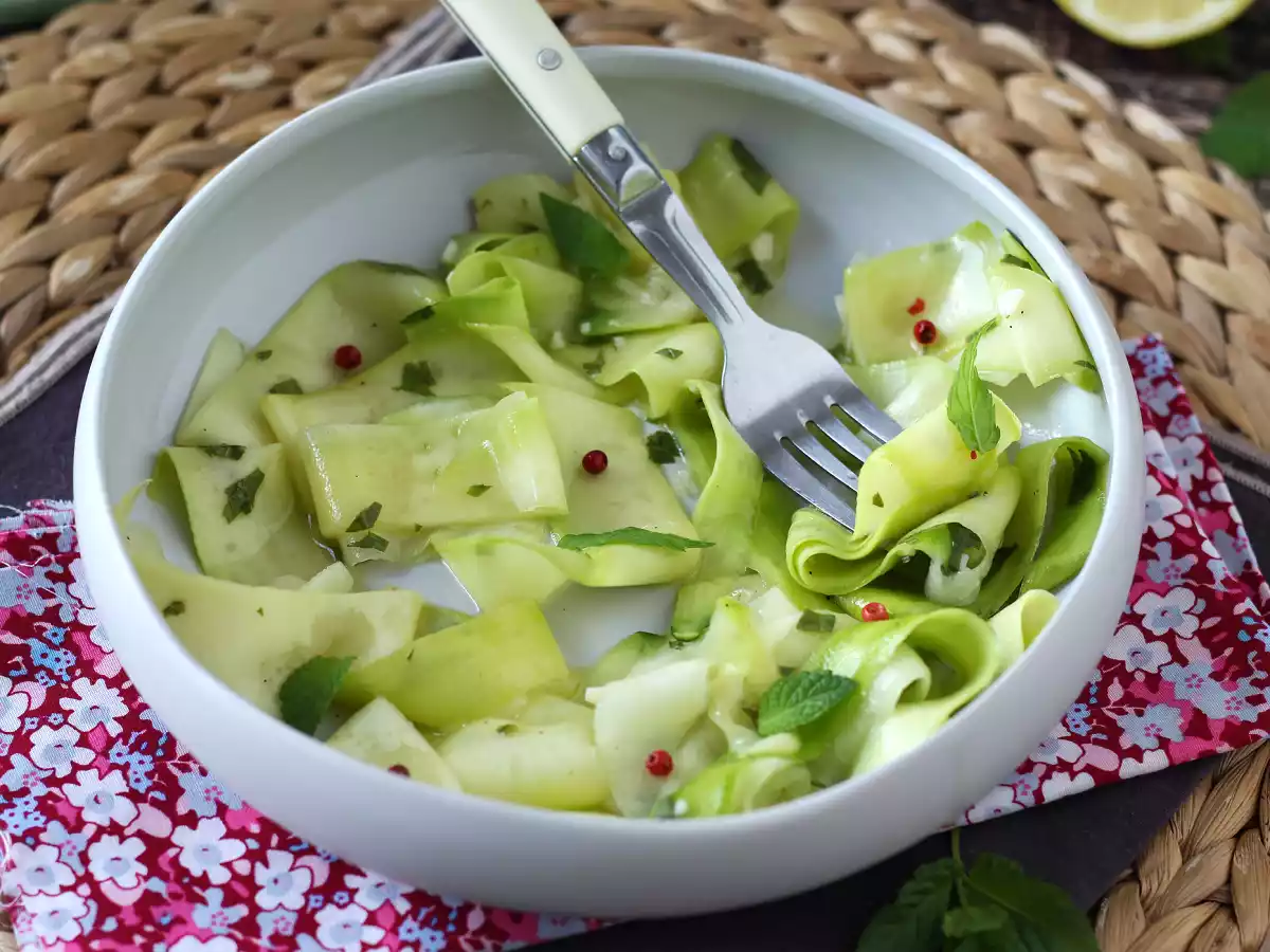 Marinerade zucchini, den perfekta grönsakscarpaccion för sommaren! - foto 5